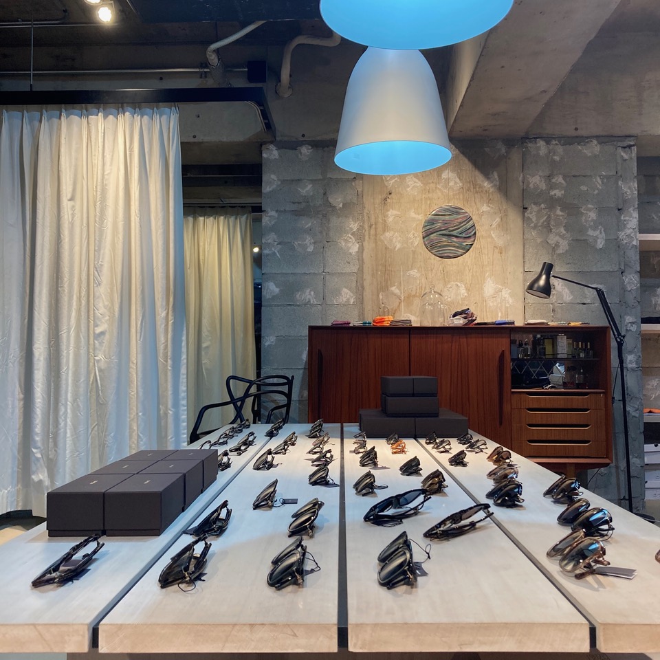 TOMFORD EYEWEAR POPUP ajito